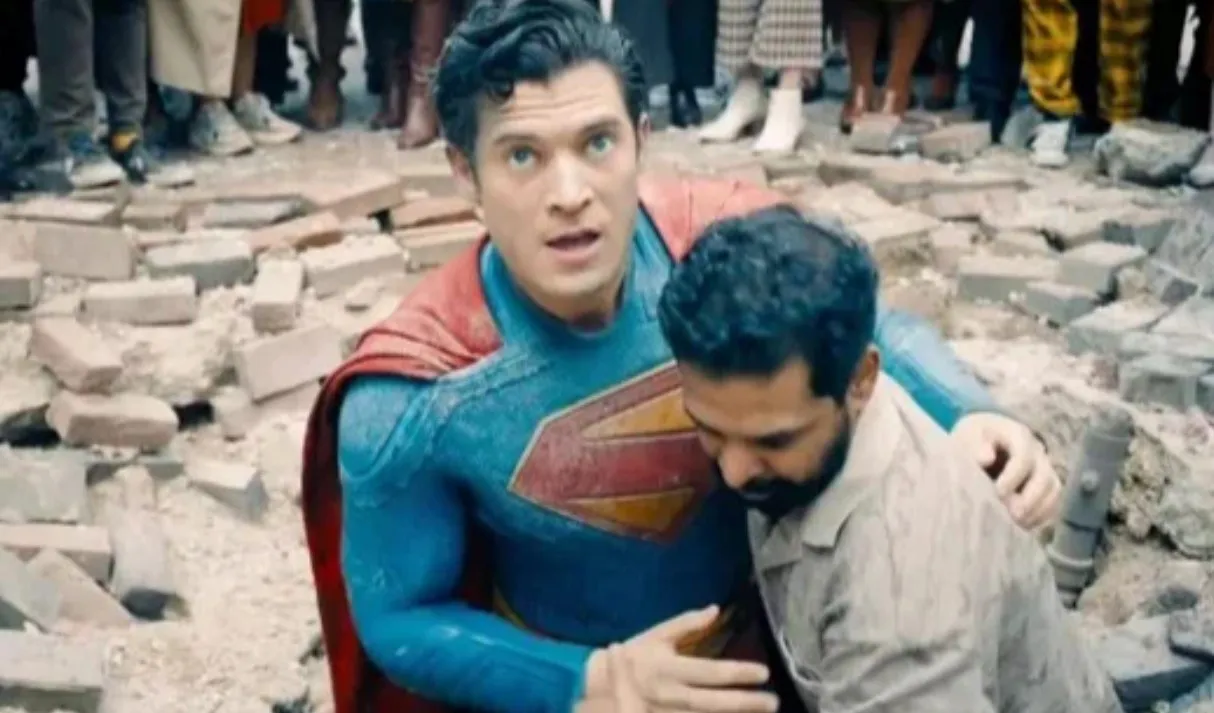 DC рискует повторить провал: новый фильм про Супермена превращают в кроссовер с Лютором, и это уже однажды обрушило вселенную