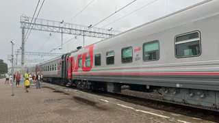 Минус 50% от цены билета: РЖД окончательно утвердило список льготников - кто в него попал