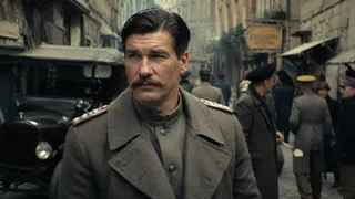 Зрители ждали новую «Ликвидацию», а получили повод для споров: сериал «Константинополь» с Устюговым одни хвалят, а другие называют «брехнёй»