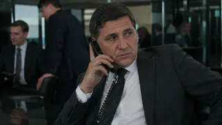 Один из последних сериалов Сергея Пускепалиса неожиданно получил рейтинг 8 — зрители называют «Трейдера» редким примером российского кино