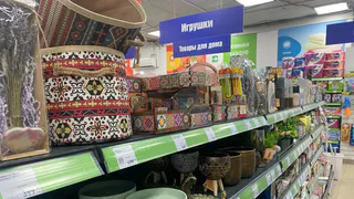 Увидела в Fix Price упаковку бахил за 99 рублей и взяла сразу 3 упаковки: знаю 15 способов использовать их дома и на даче