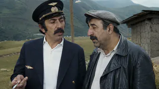 Советская цензура испугалась финала «Мимино»: Данелия придумал концовку с разорванными штанами и шутками, которые сочли слишком странными