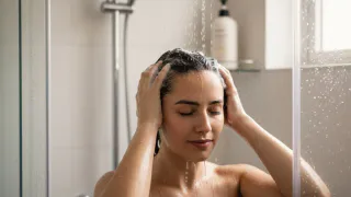 5 капель в воду - и волосы станут как после салона: густые, блестящие - и ни одного седого волоска