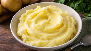 1 щепоть в кастрюлю с картошкой: Моё пюре - самое пышное, нежное и воздушное, как вата