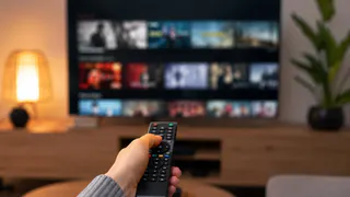 Первый канал, НТВ и онлайн-кинотеатры приготовили главные сериальные премьеры июня: от драмы с Бортич до нового сезона «Пяти минут тишины»