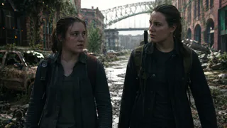 Съемки третьего сезона The Last of Us неожиданно поставили на паузу — но HBO не меняет планы и уже готовит самую спорную часть истории