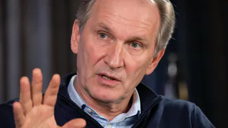 «Раневскую уже запикивают?»: Добронравов не сдержался из-за правок советских фильмов — зрители спорят о новой цензуре