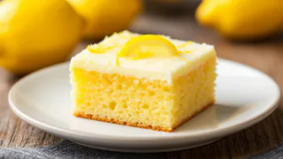 Беру лимон и разрыхлитель: нежнейший кекс с цитрусовой кислинкой и вкусом как из кондитерской